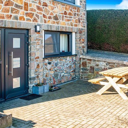 Sophisticated Holiday Home In Lierneux Near Forest Exteriör bild